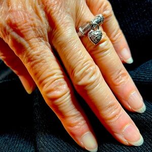 Vintage Judith Ripka size 6, 925 Sterling Silver Heart Ring.